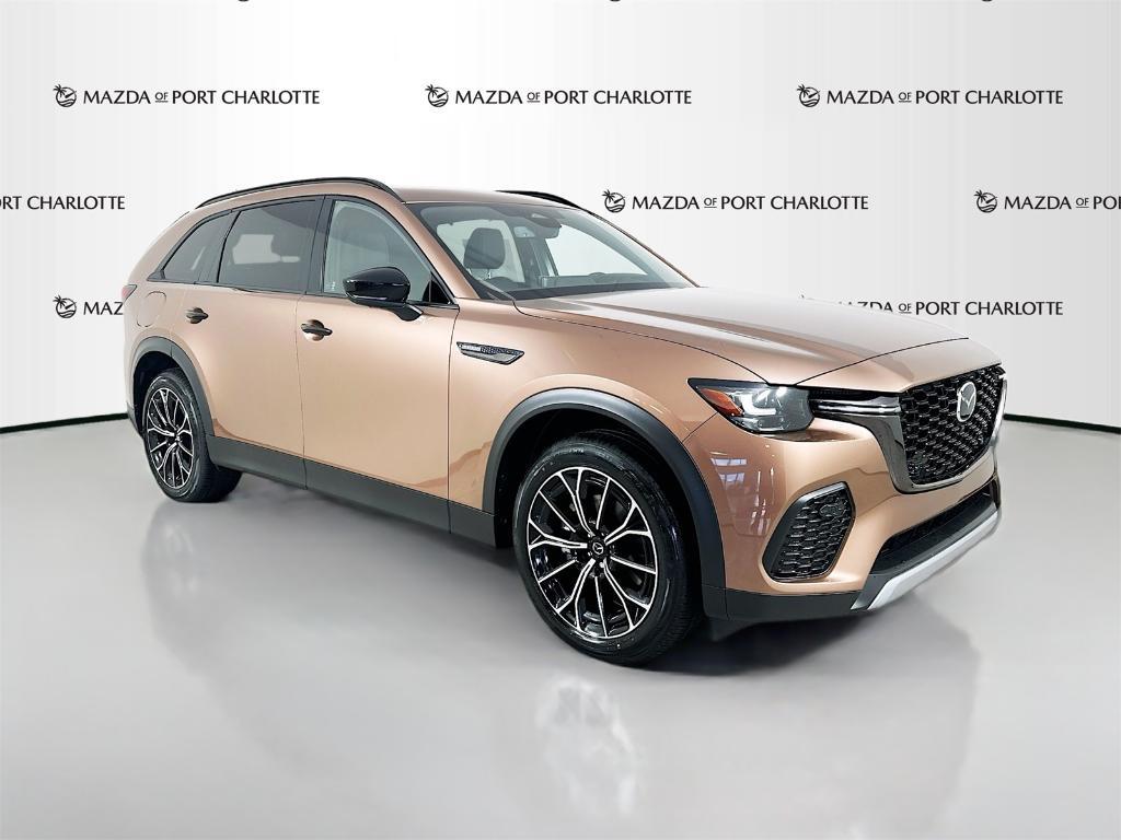 new 2025 Mazda CX-70 PHEV car