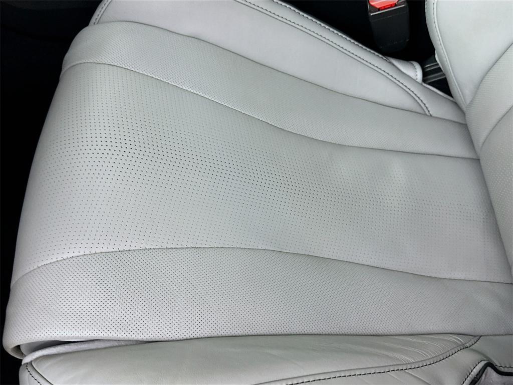 used 2023 Acura MDX car, priced at $45,822
