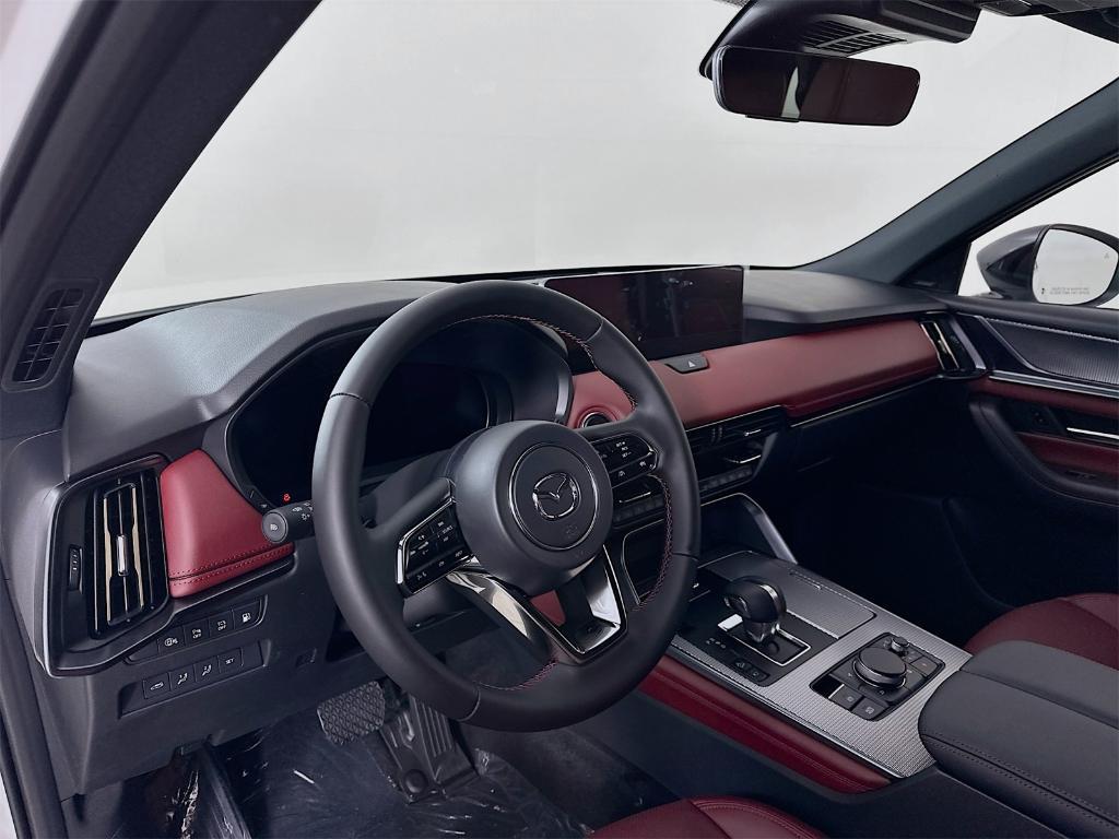 new 2025 Mazda CX-70 PHEV car