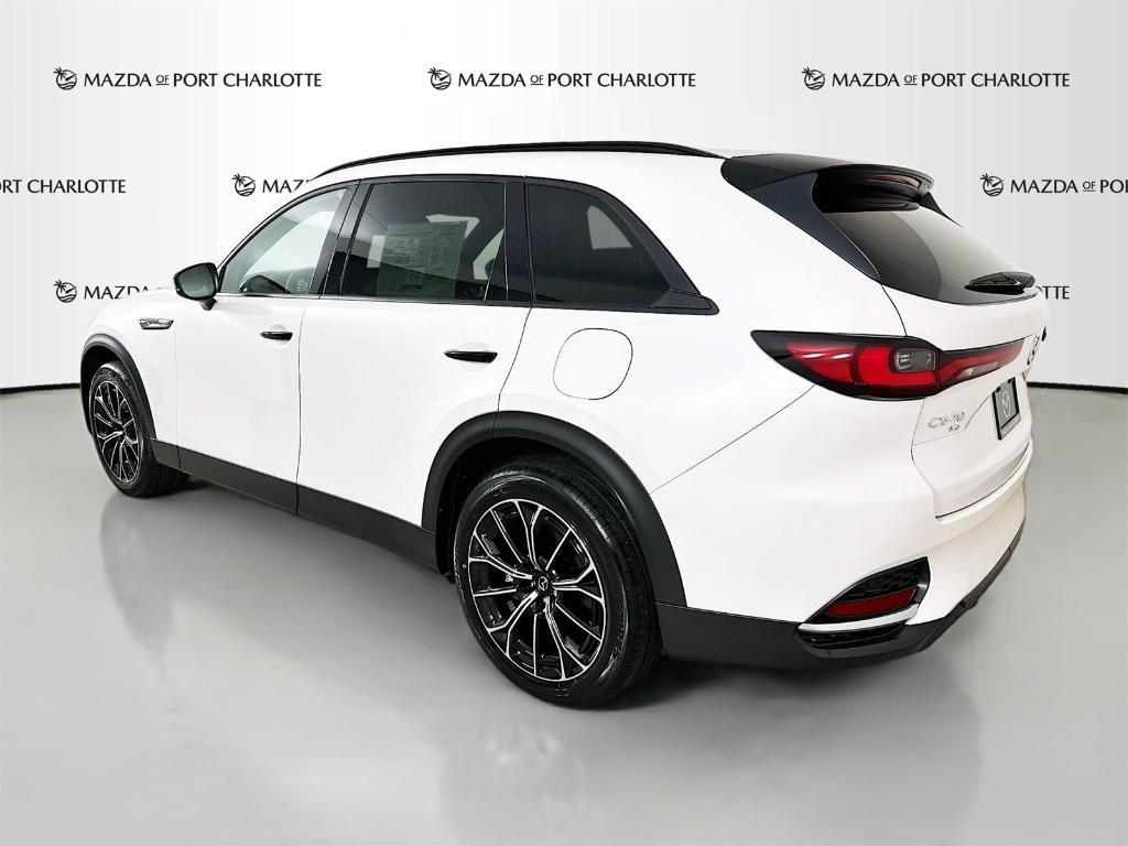 new 2025 Mazda CX-70 PHEV car