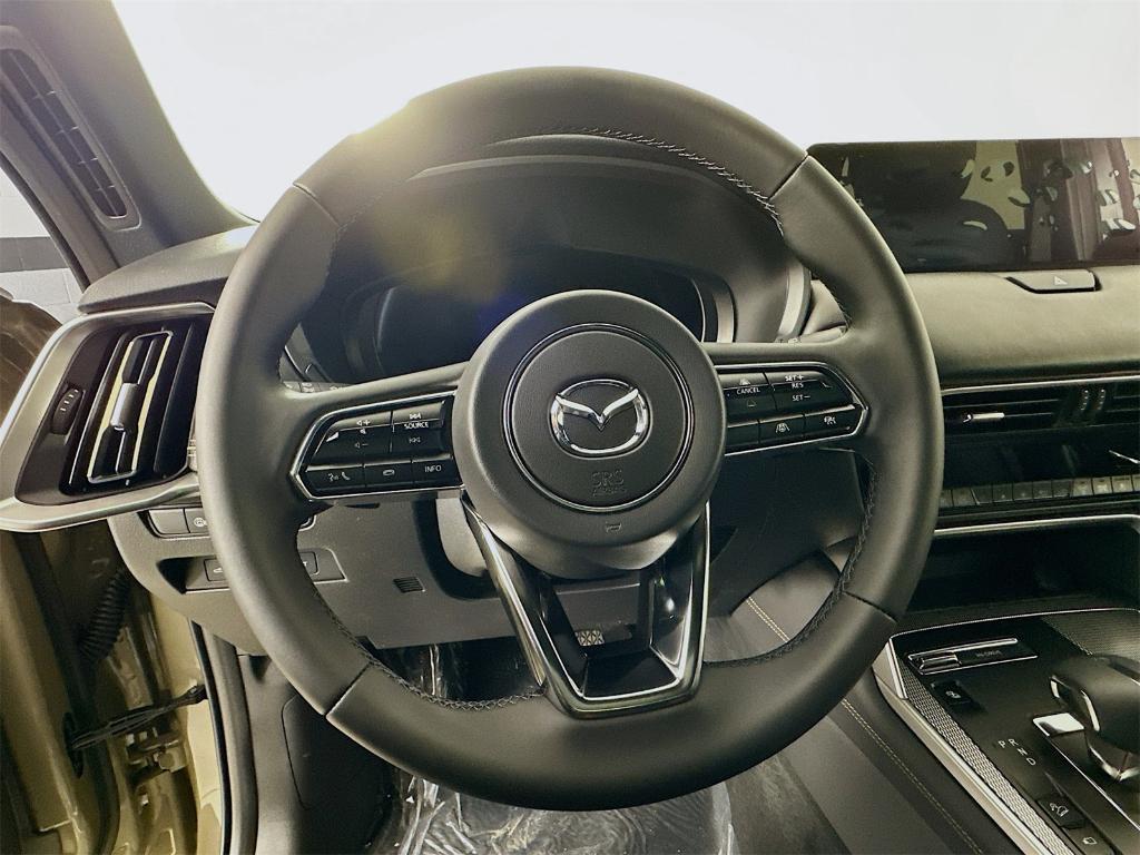 new 2025 Mazda CX-70 PHEV car