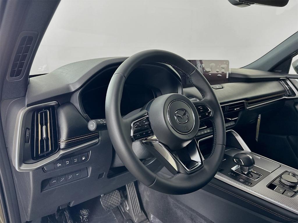 new 2025 Mazda CX-70 PHEV car