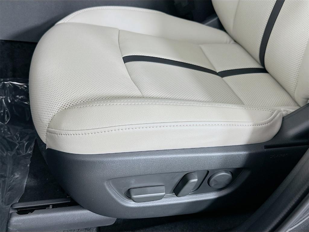 new 2025 Mazda CX-90 car, priced at $44,894