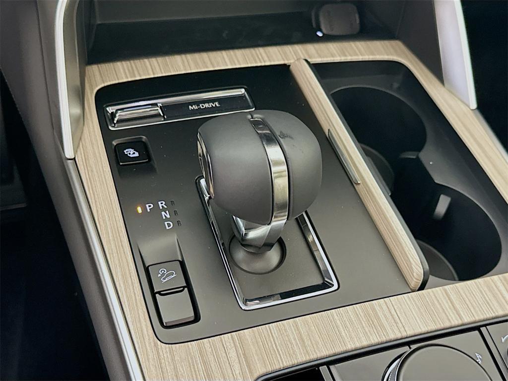 new 2025 Mazda CX-90 PHEV car, priced at $55,059