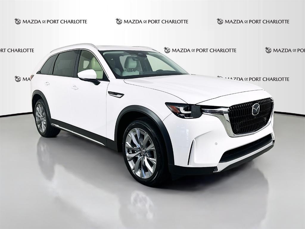new 2025 Mazda CX-90 car, priced at $47,116