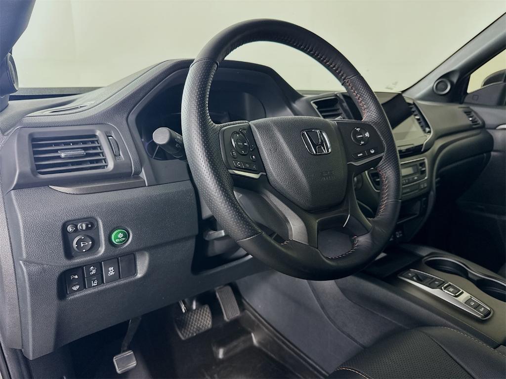 used 2022 Honda Passport car, priced at $29,987
