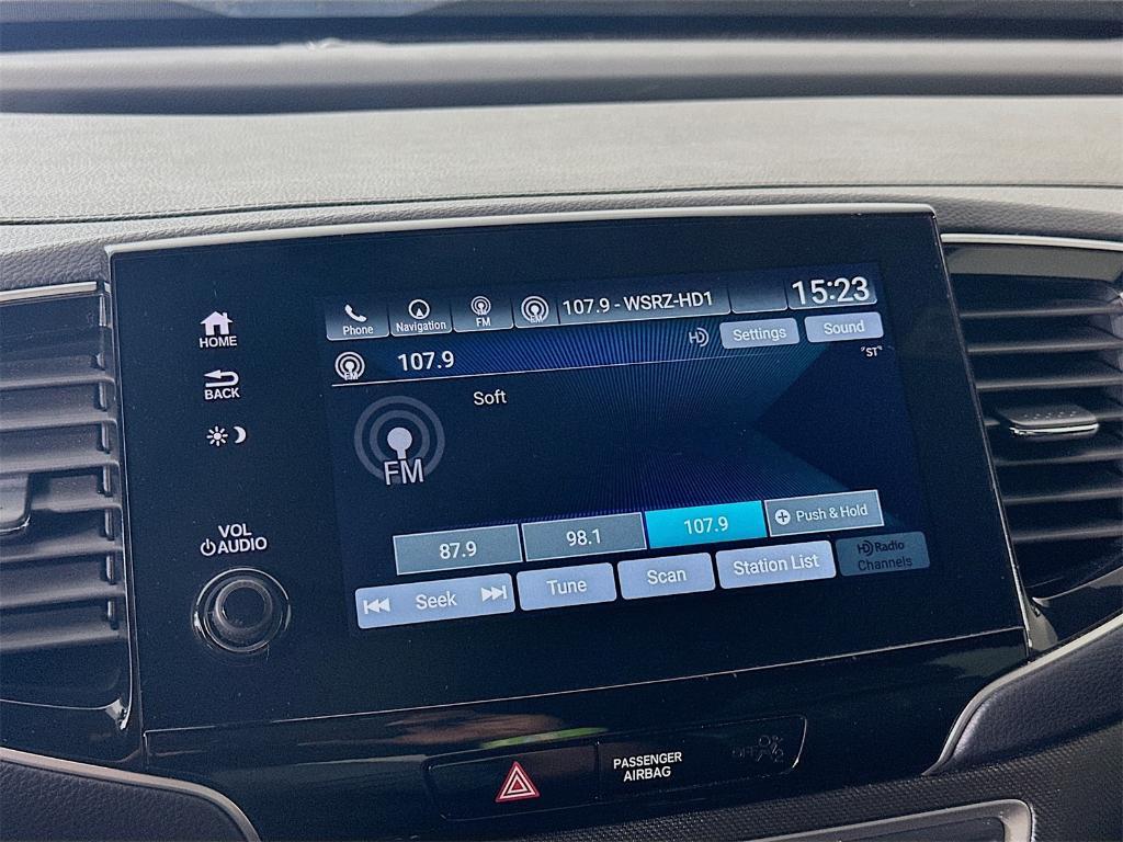 used 2022 Honda Passport car, priced at $29,987