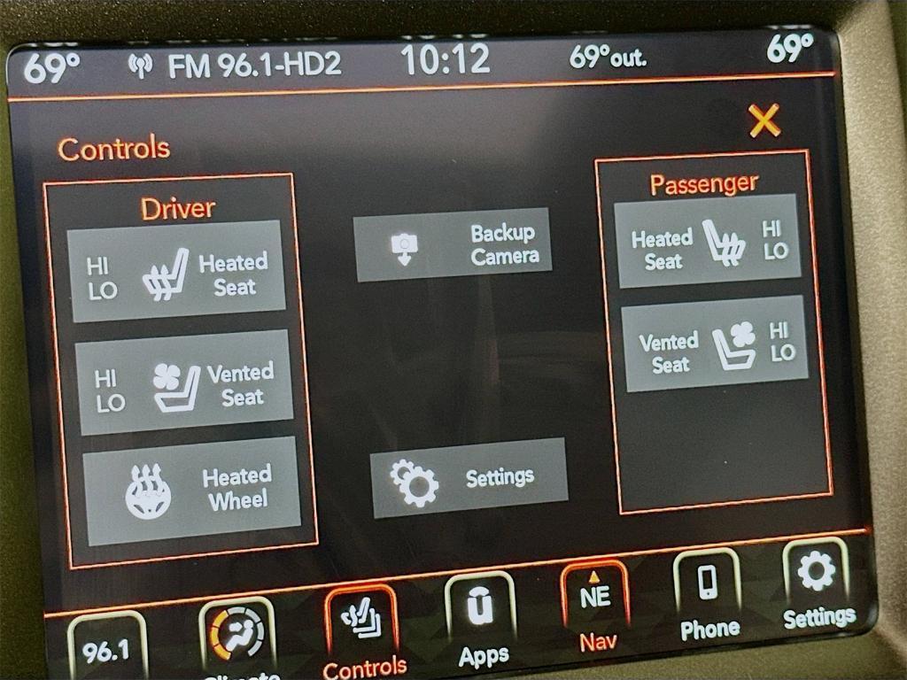 used 2019 Jeep Cherokee car, priced at $18,790