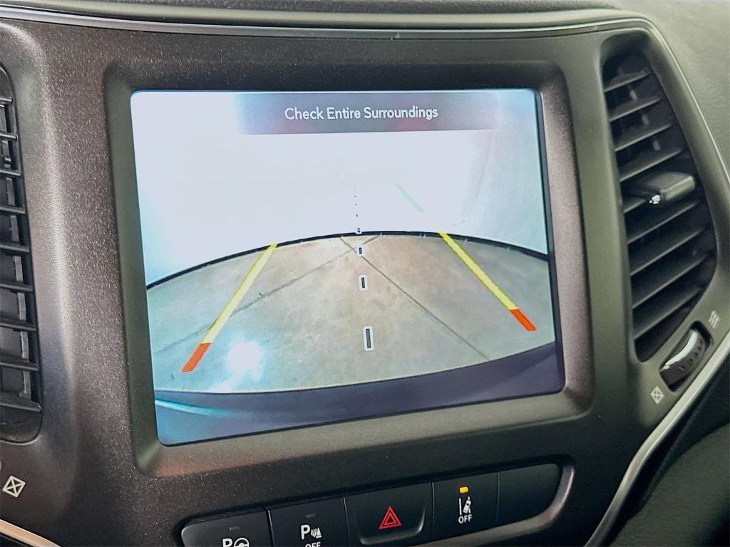 used 2019 Jeep Cherokee car, priced at $18,790