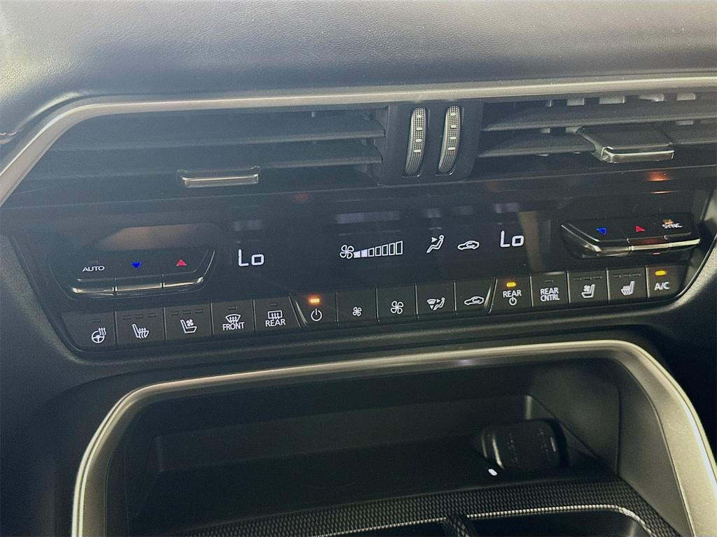 new 2025 Mazda CX-90 car, priced at $49,254