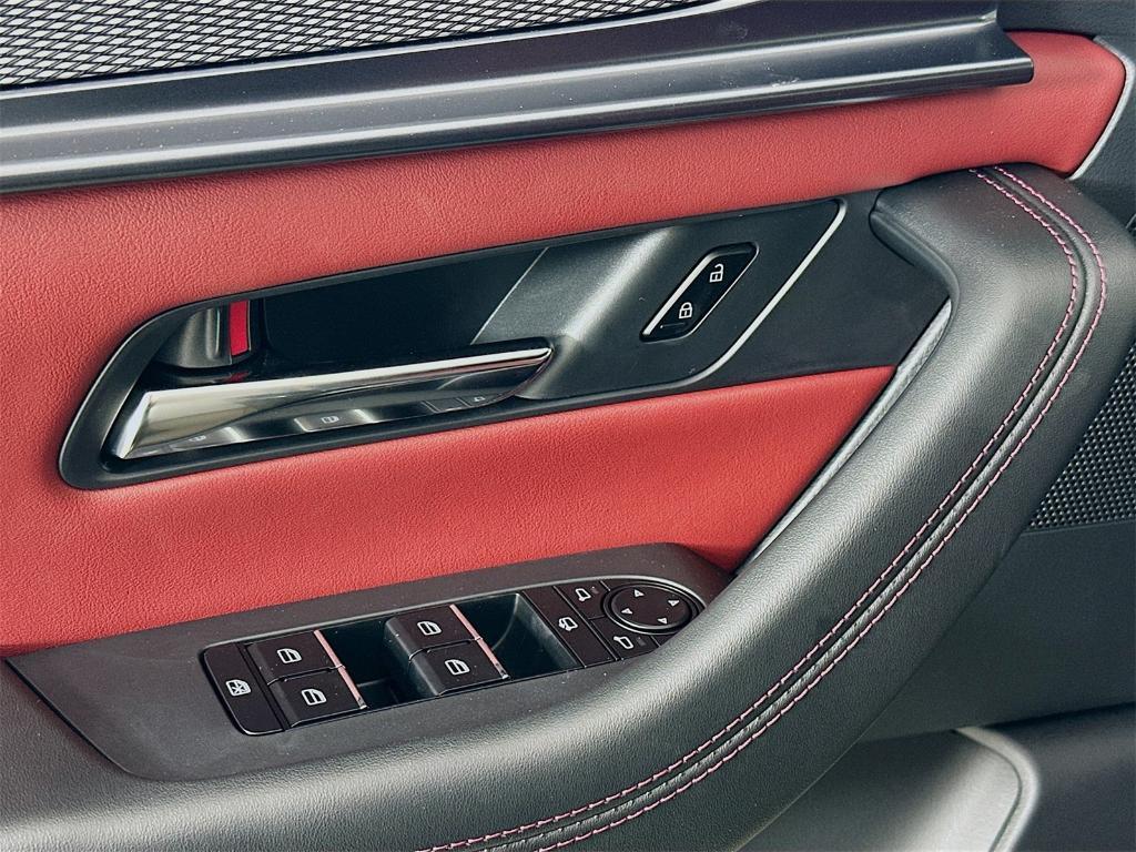 new 2025 Mazda CX-70 PHEV car, priced at $56,777