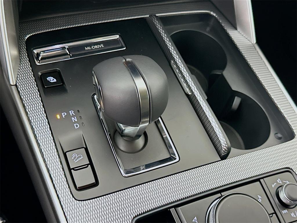 new 2025 Mazda CX-90 car, priced at $53,734