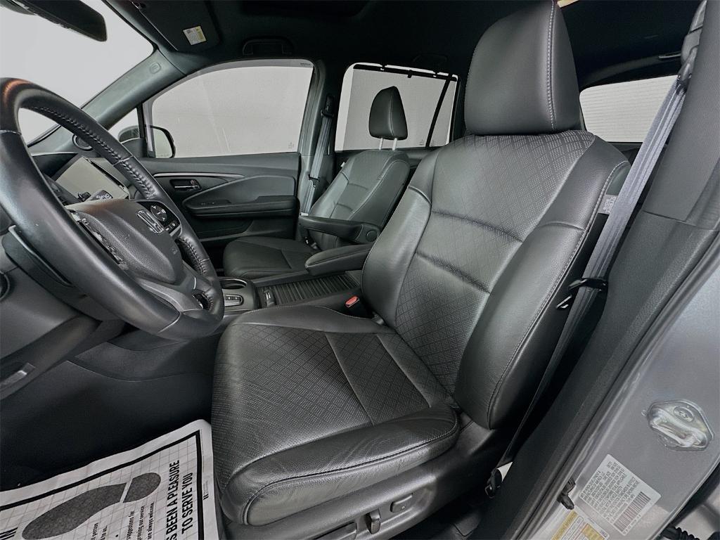 used 2021 Honda Passport car, priced at $22,988