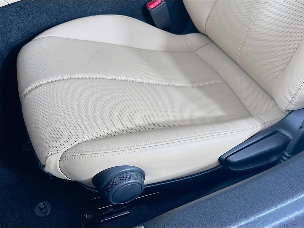 used 2025 Mazda MX-5 Miata RF car, priced at $34,588