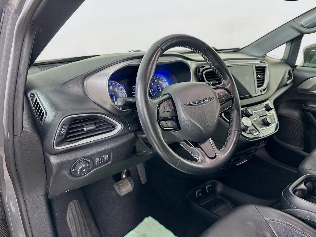 used 2020 Chrysler Pacifica car, priced at $23,968