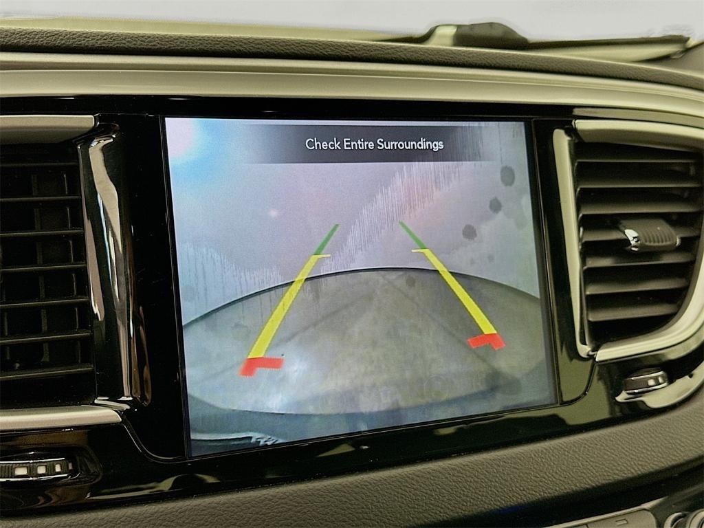used 2020 Chrysler Pacifica car, priced at $23,481