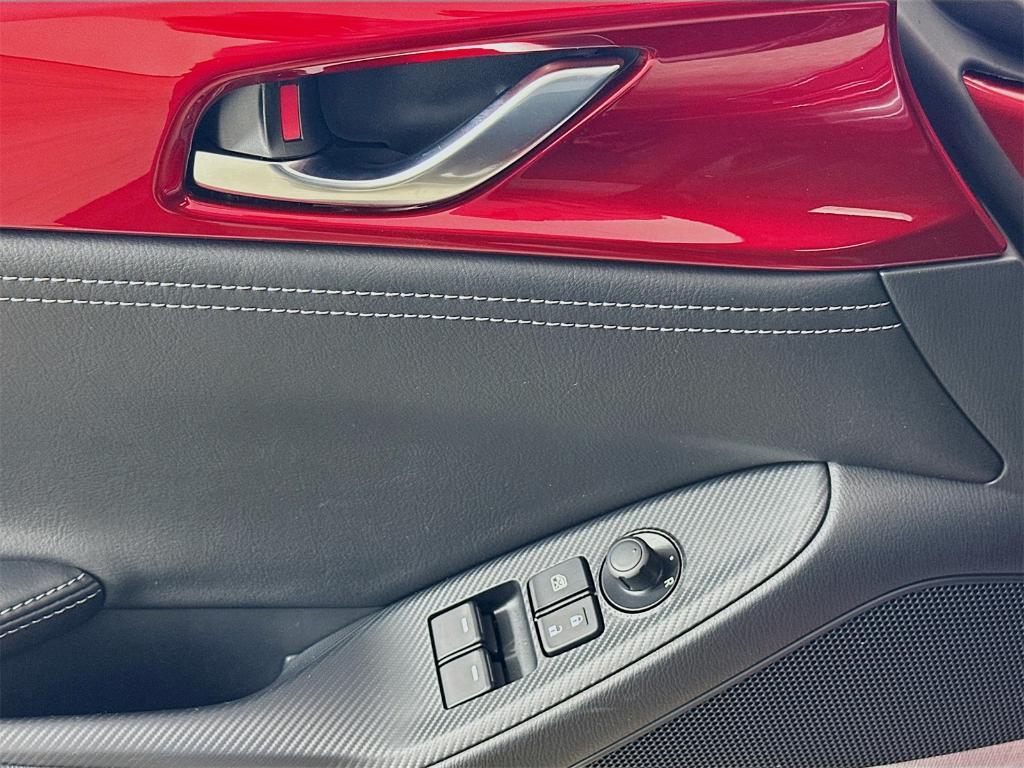 new 2025 Mazda MX-5 Miata RF car, priced at $36,777