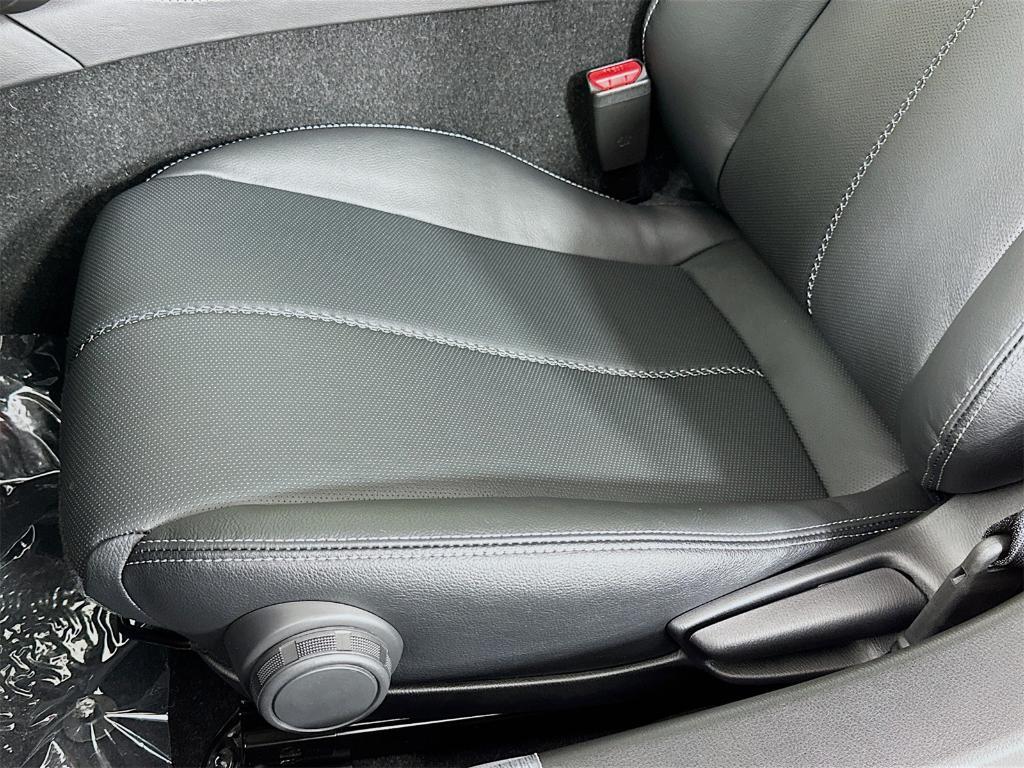 new 2025 Mazda MX-5 Miata RF car, priced at $36,777