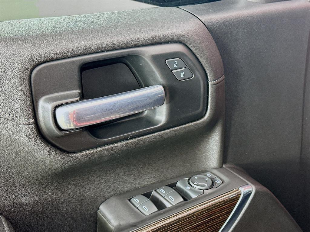 used 2021 GMC Sierra 1500 car, priced at $37,634