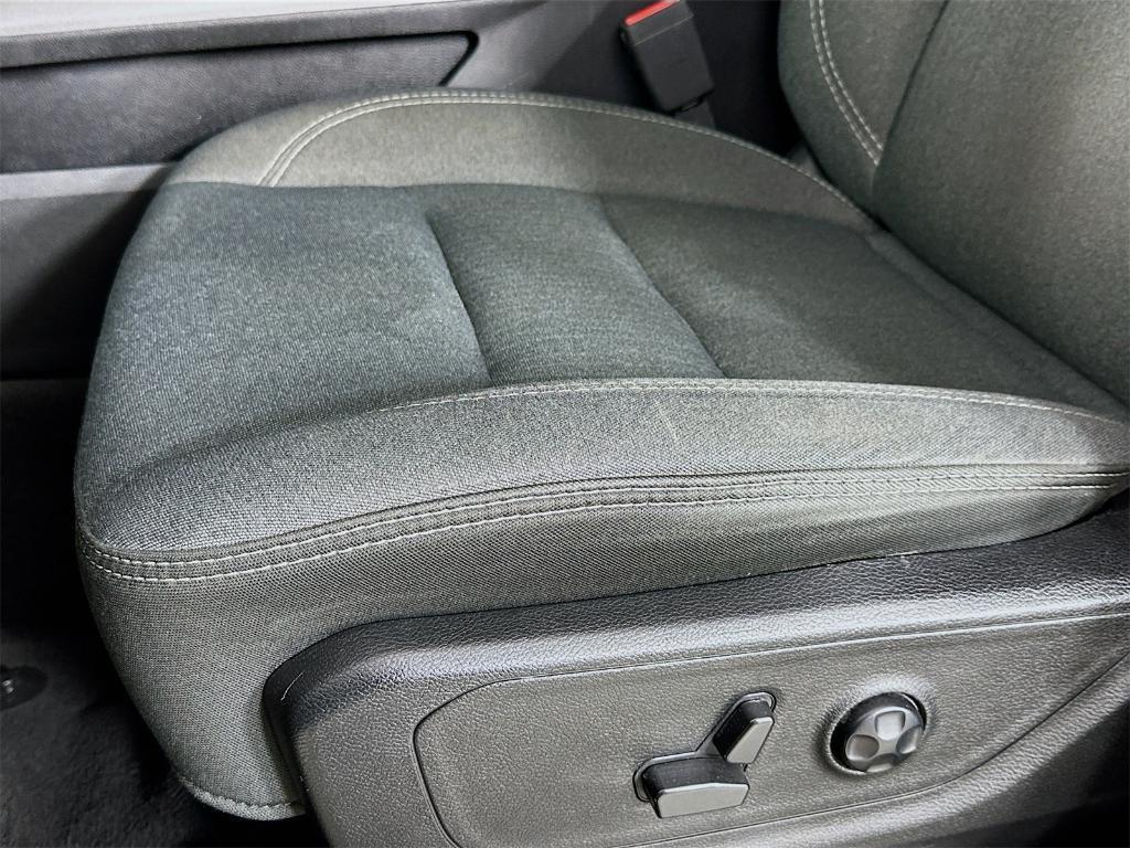used 2021 Ram 1500 car, priced at $31,343