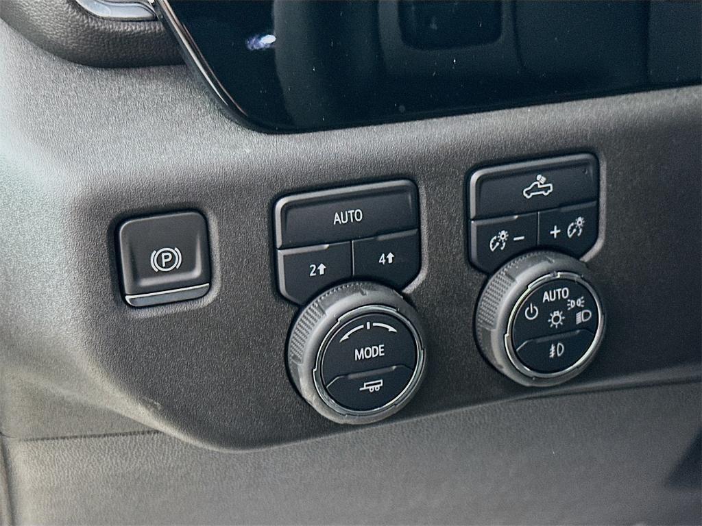 used 2024 Chevrolet Silverado 1500 car, priced at $49,899