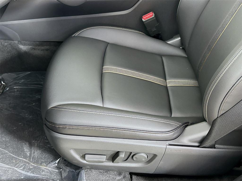 new 2025 Mazda CX-90 car, priced at $38,475