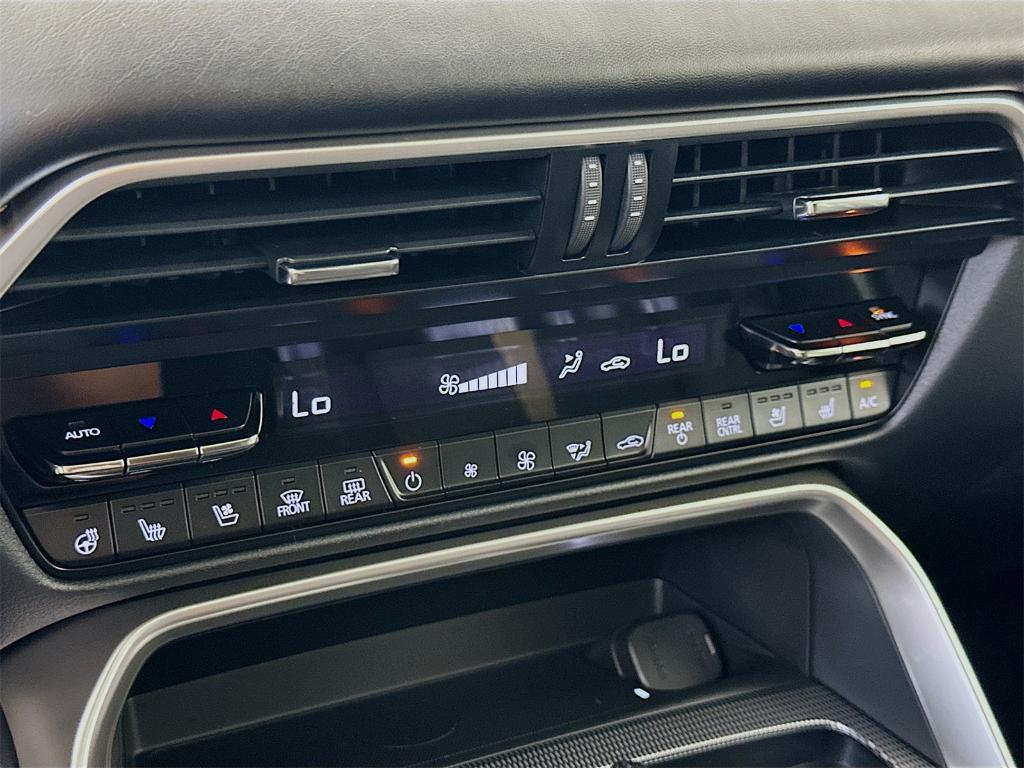 new 2025 Mazda CX-70 PHEV car