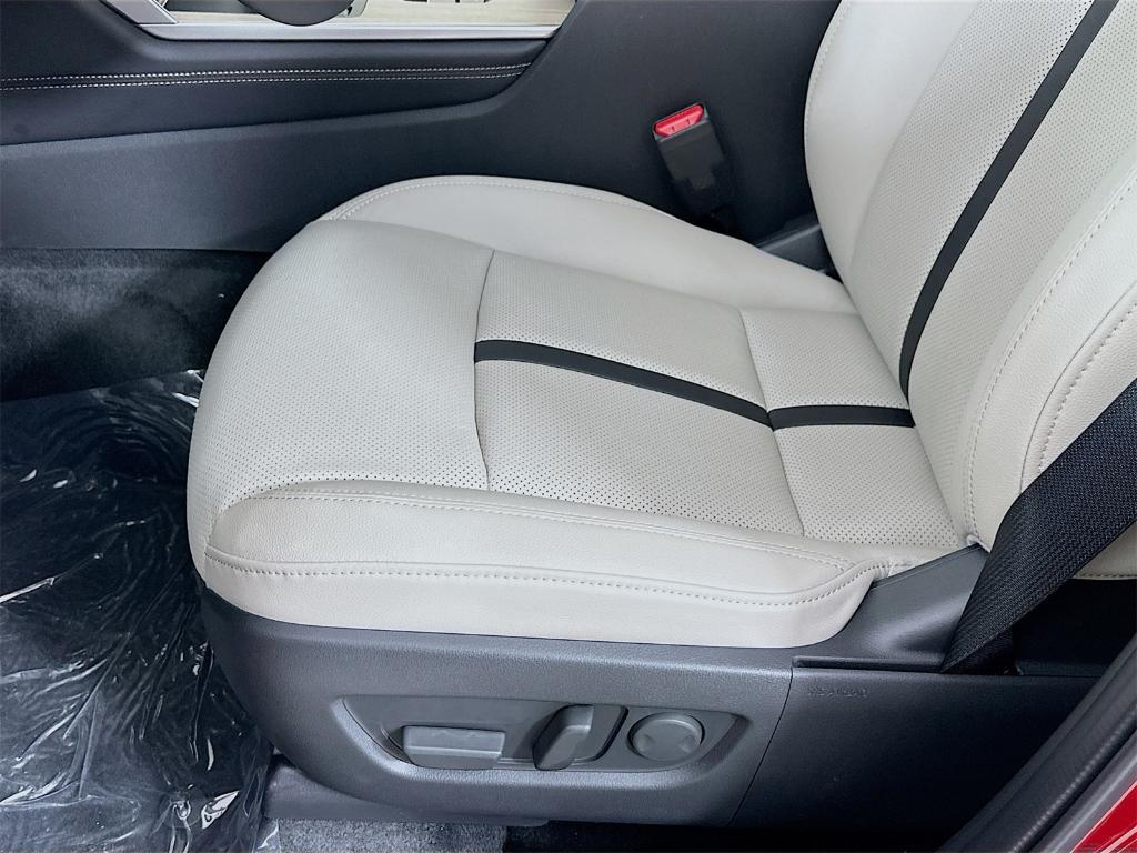 new 2025 Mazda CX-90 car, priced at $47,726