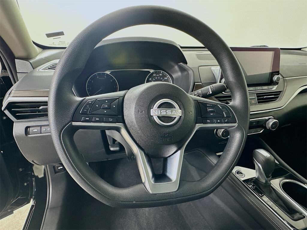 used 2023 Nissan Altima car, priced at $20,612