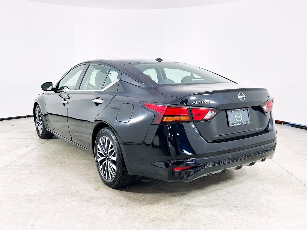 used 2023 Nissan Altima car, priced at $20,612