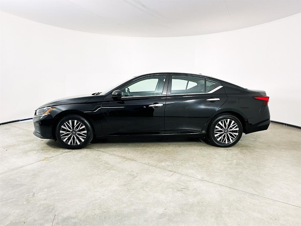 used 2023 Nissan Altima car, priced at $20,612