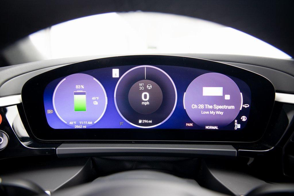 used 2025 Porsche Macan car, priced at $79,999