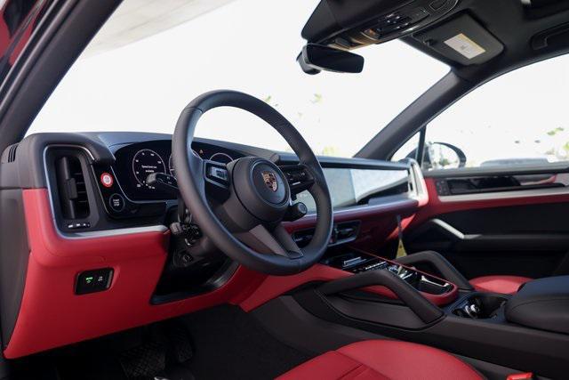 used 2025 Porsche Cayenne car, priced at $98,999