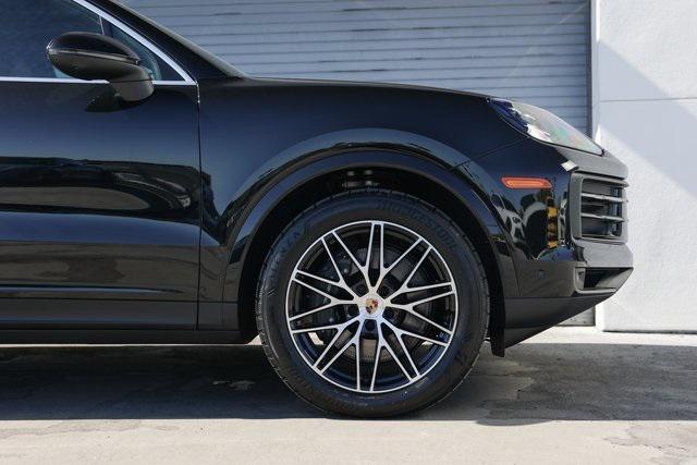 used 2025 Porsche Cayenne car, priced at $98,999