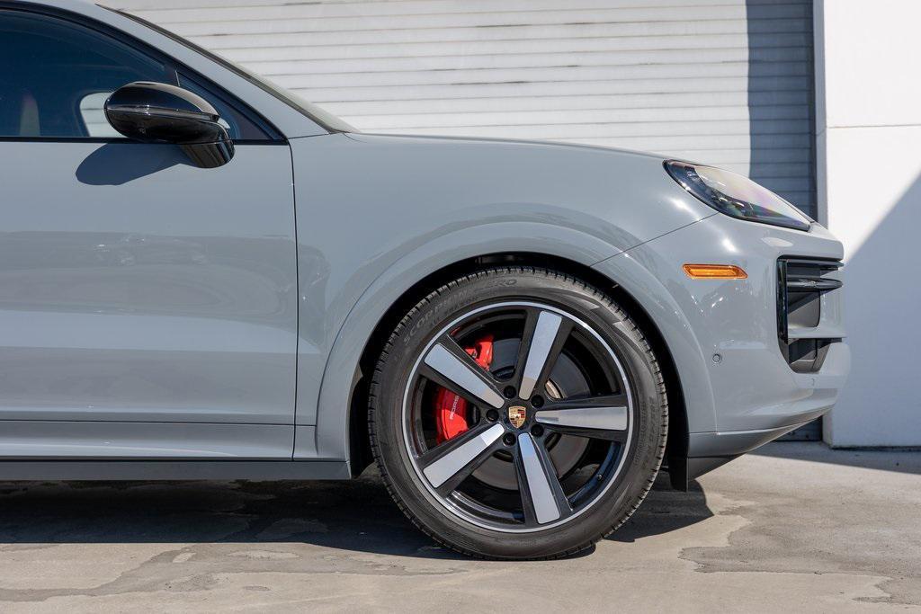 used 2025 Porsche Cayenne car, priced at $151,998