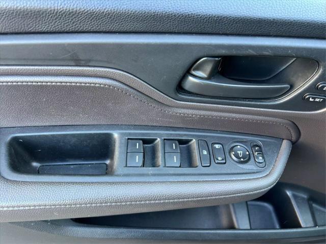 used 2020 Honda Odyssey car, priced at $15,900
