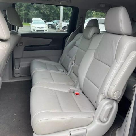 used 2011 Honda Odyssey car, priced at $14,900