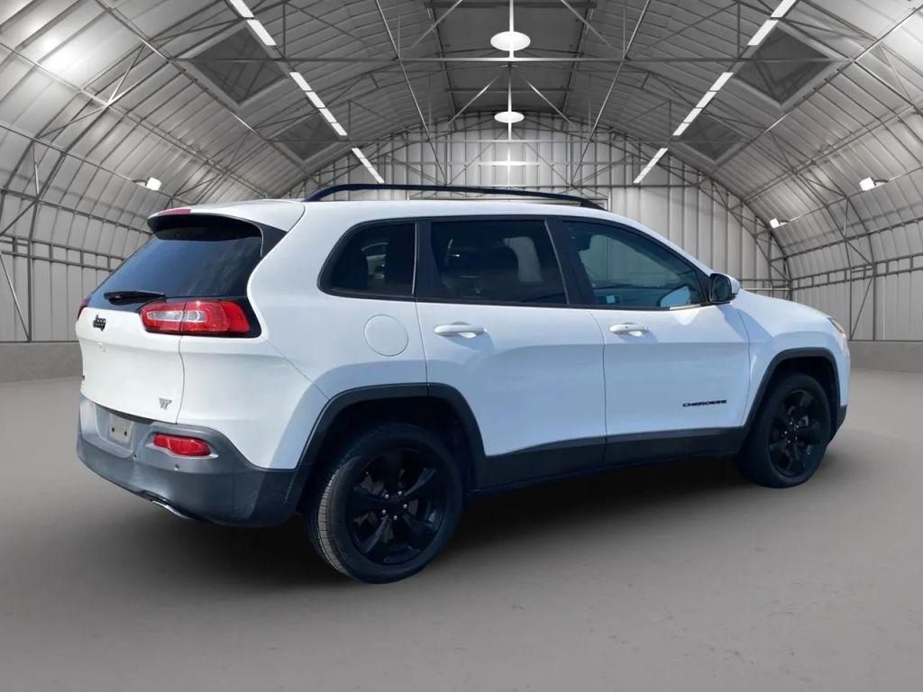 used 2018 Jeep Cherokee car, priced at $15,900
