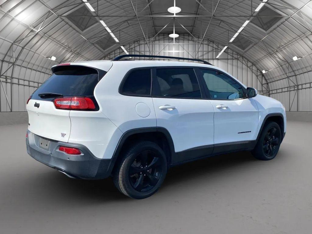 used 2018 Jeep Cherokee car, priced at $15,900