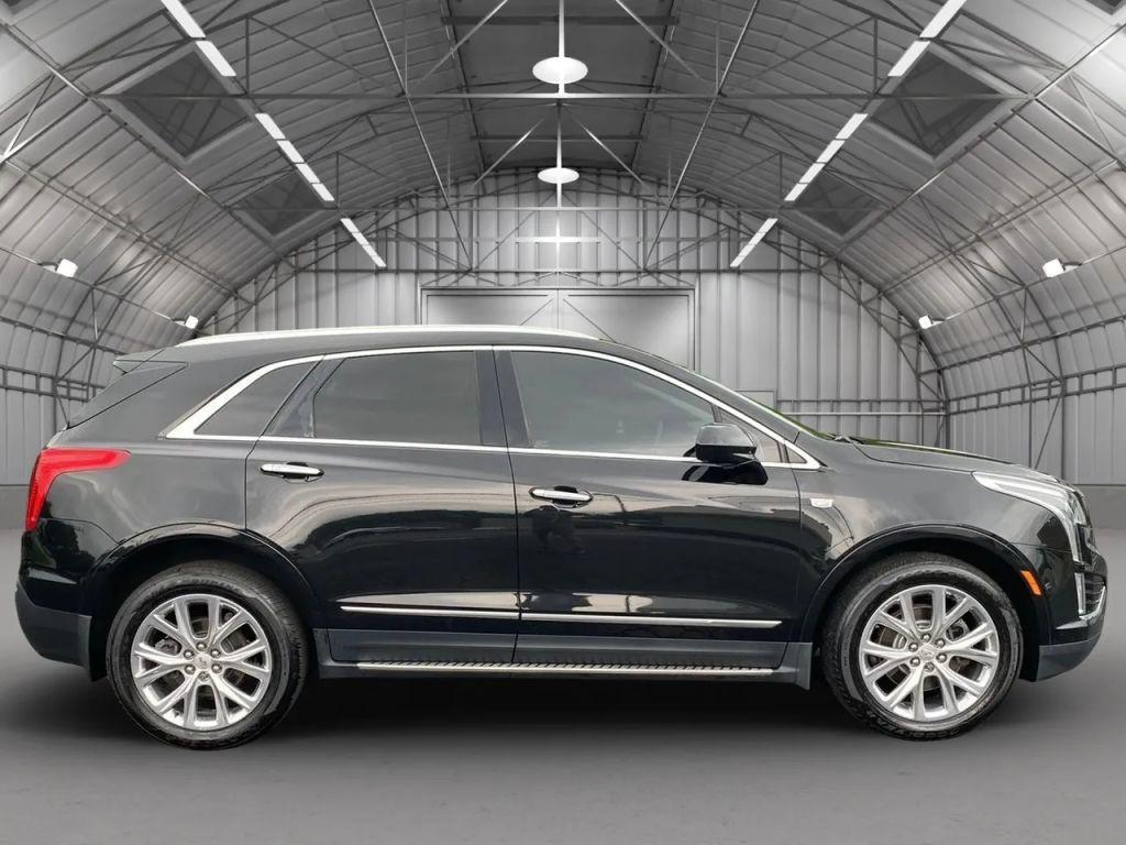 used 2018 Cadillac XT5 car, priced at $13,900