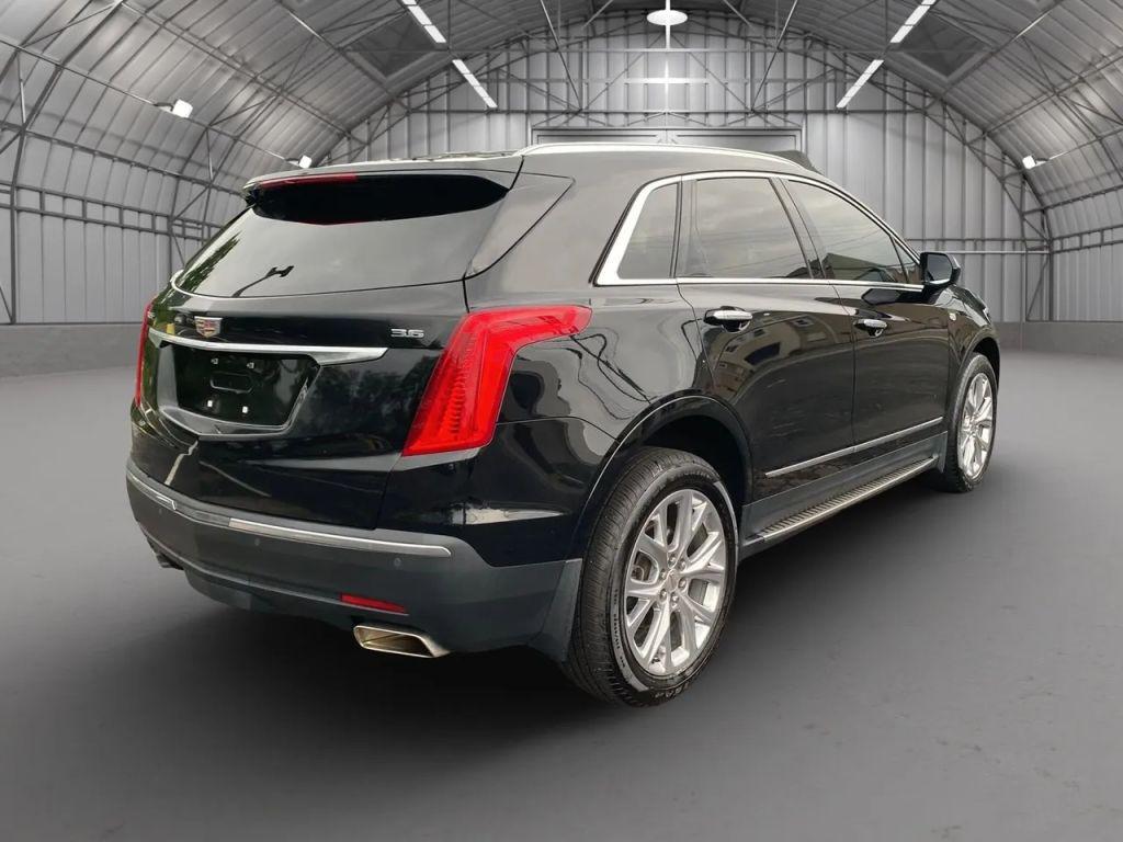 used 2018 Cadillac XT5 car, priced at $13,900