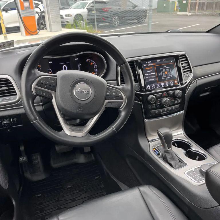 used 2021 Jeep Grand Cherokee car, priced at $23,900