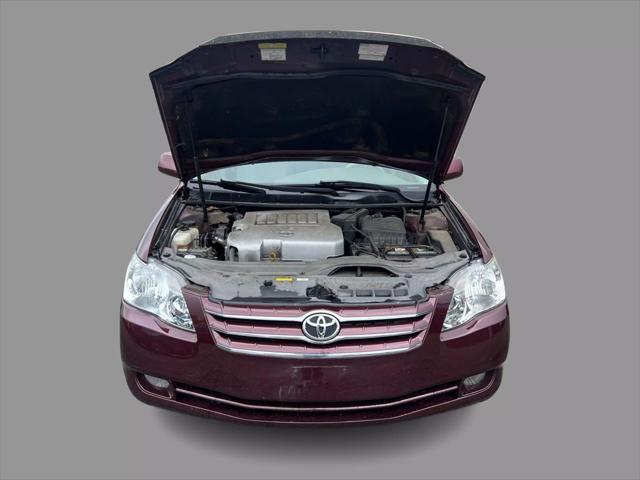 used 2007 Toyota Avalon car, priced at $6,900