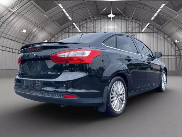 used 2013 Ford Focus car, priced at $5,900