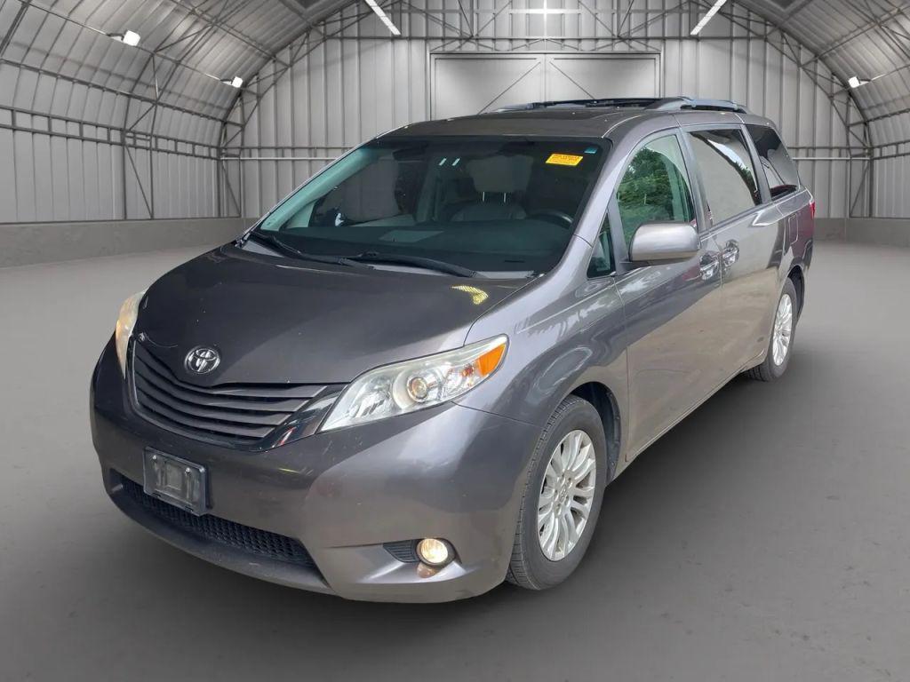 used 2016 Toyota Sienna car, priced at $13,900