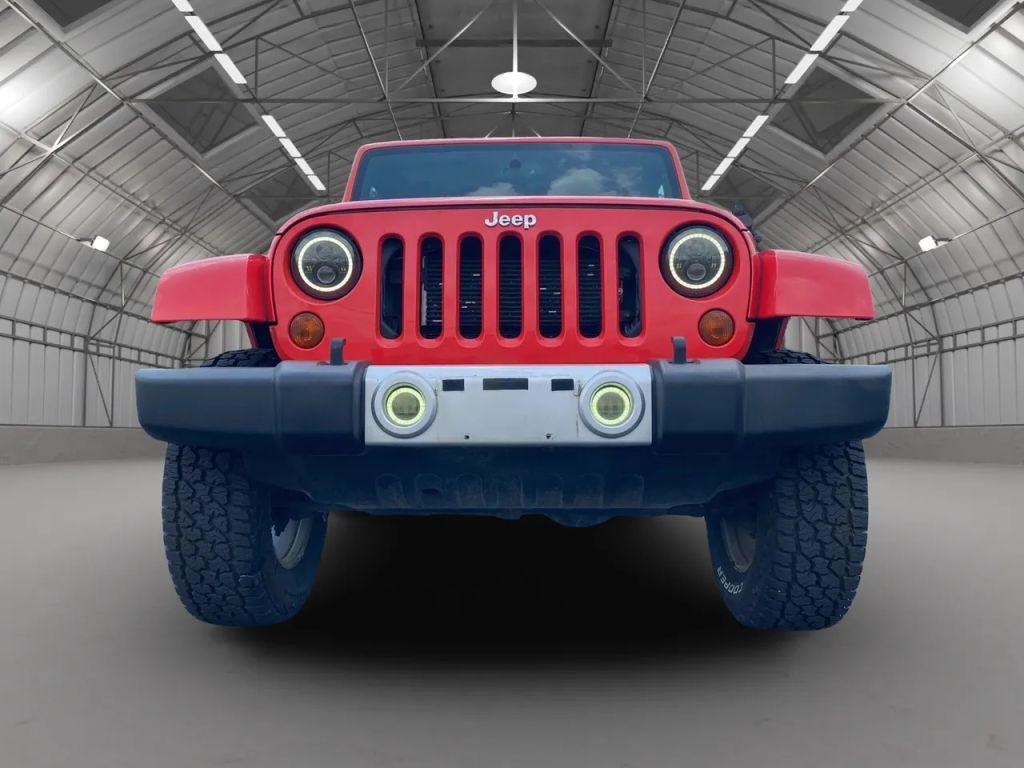 used 2013 Jeep Wrangler Unlimited car, priced at $14,500