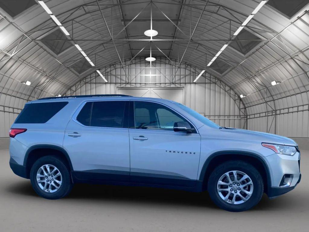 used 2019 Chevrolet Traverse car, priced at $17,500