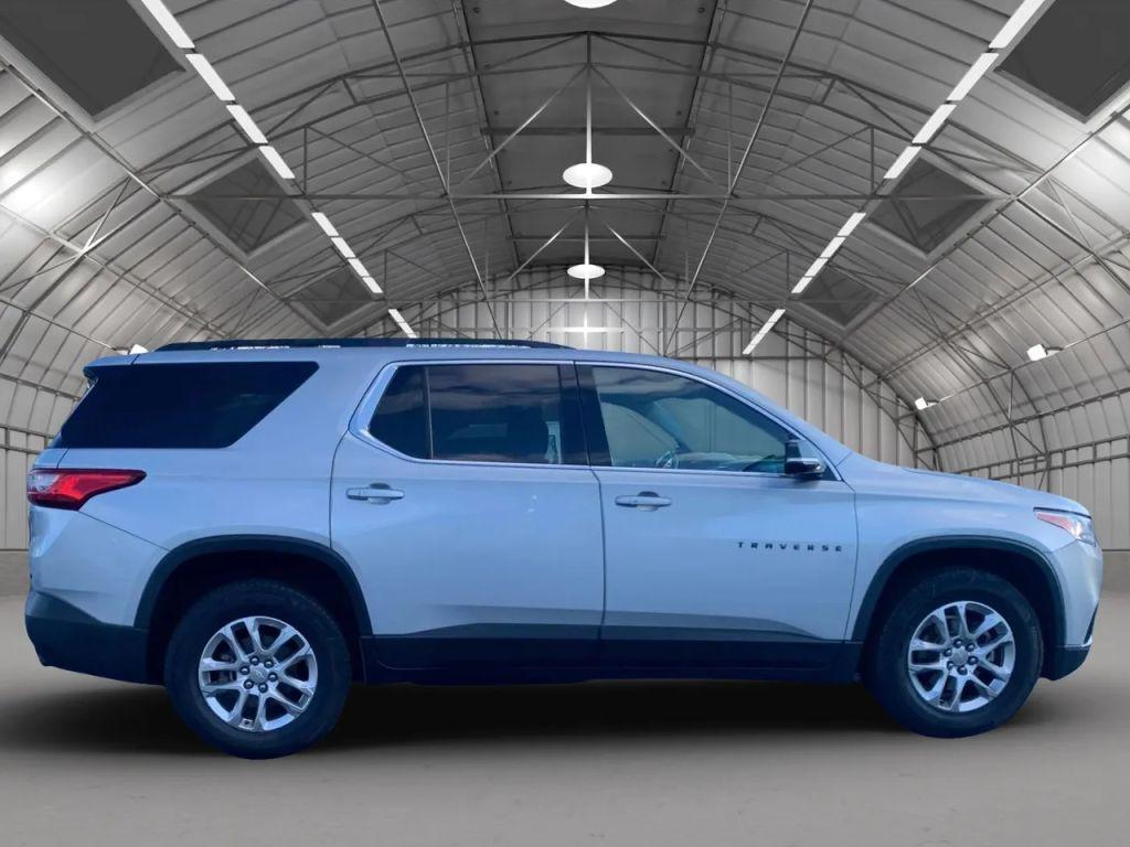 used 2019 Chevrolet Traverse car, priced at $17,500