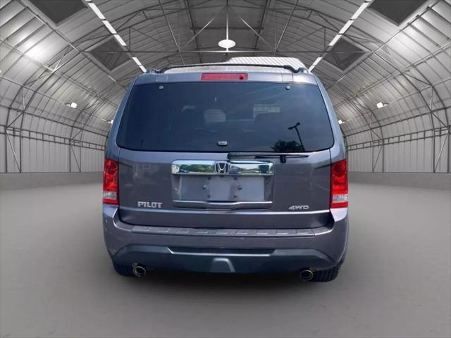 used 2015 Honda Pilot car, priced at $12,900