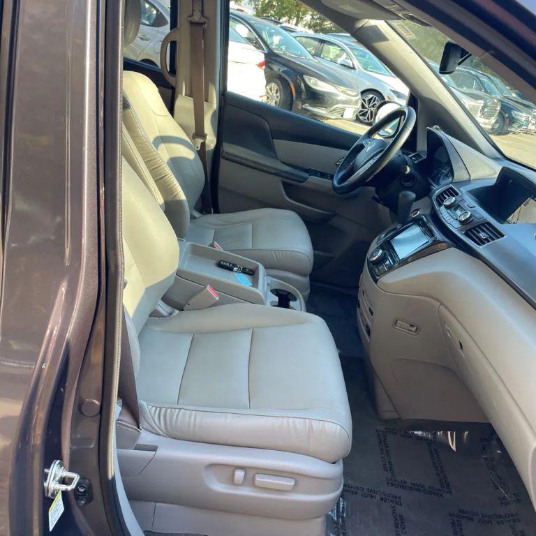 used 2015 Honda Odyssey car, priced at $17,900